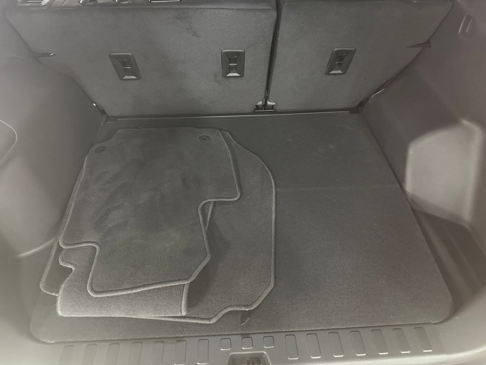 Thumbnail: 2023 Chevrolet Equinox - 7
