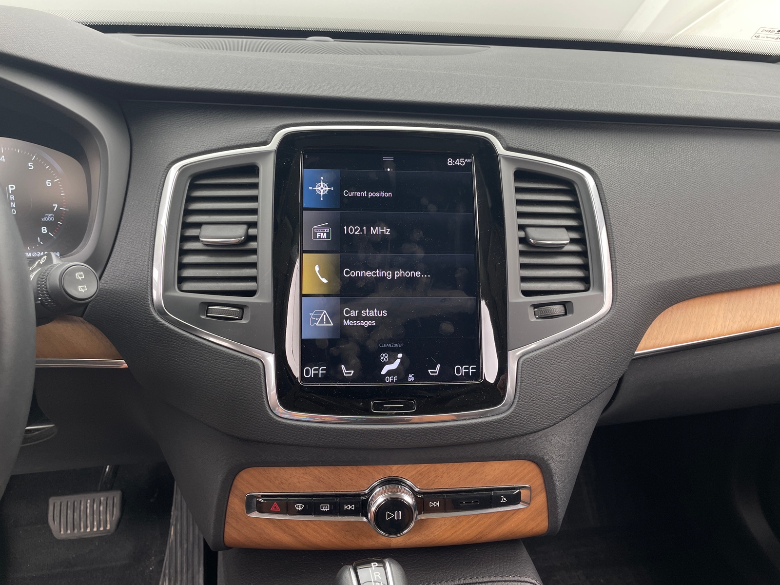 Thumbnail: 2022 Volvo XC90 - 3