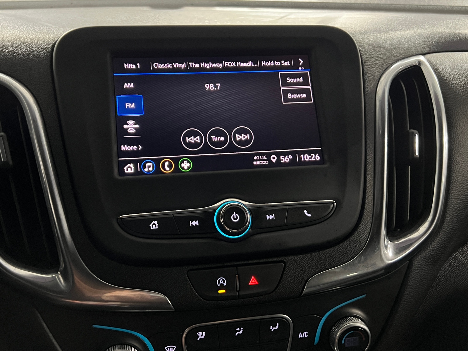 Thumbnail: 2024 Chevrolet Equinox - 4