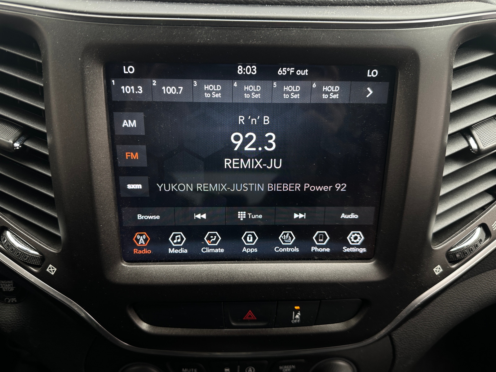 Thumbnail: 2022 Jeep Cherokee - 4