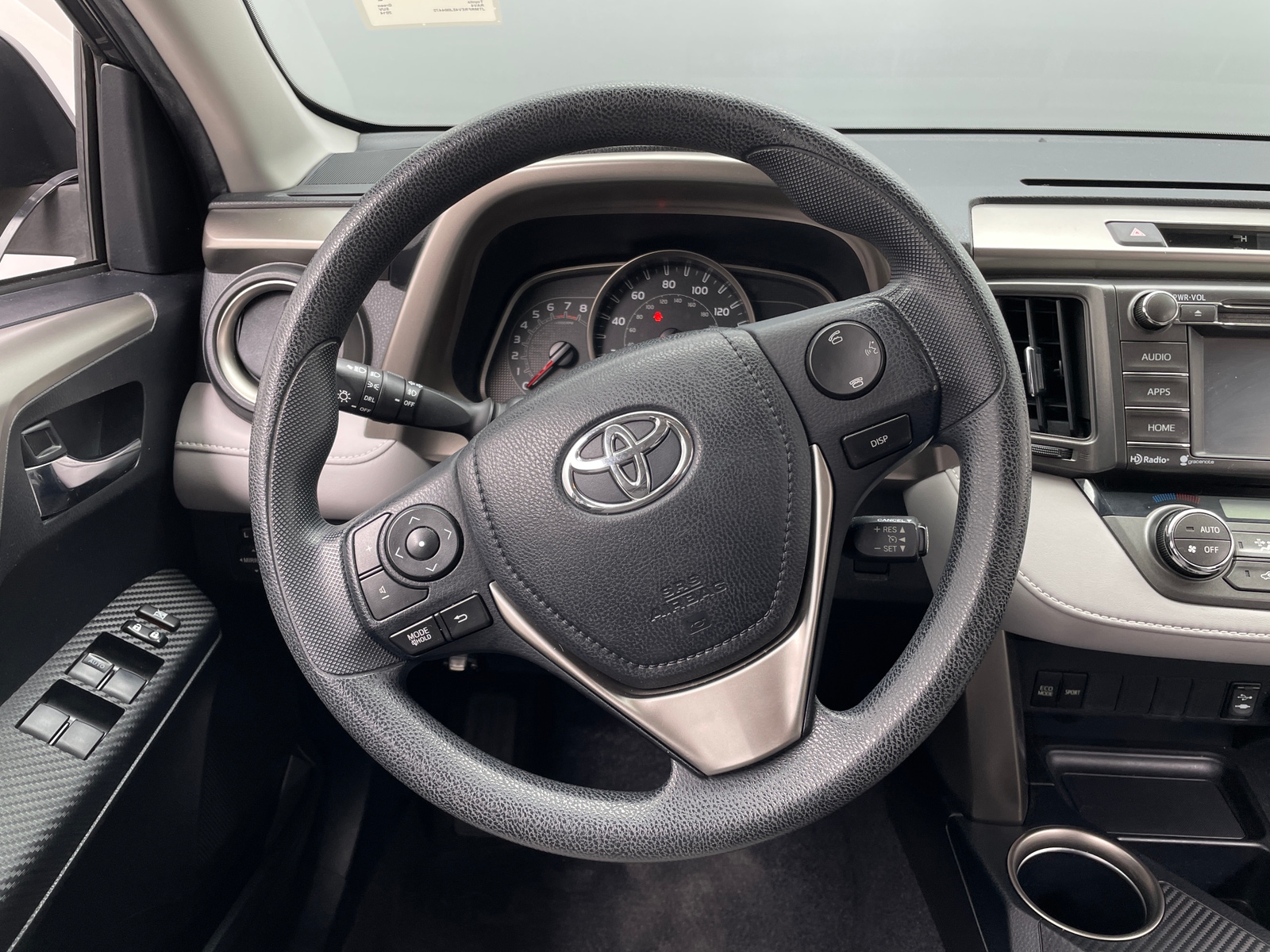 Thumbnail: 2014 Toyota RAV4 - 5