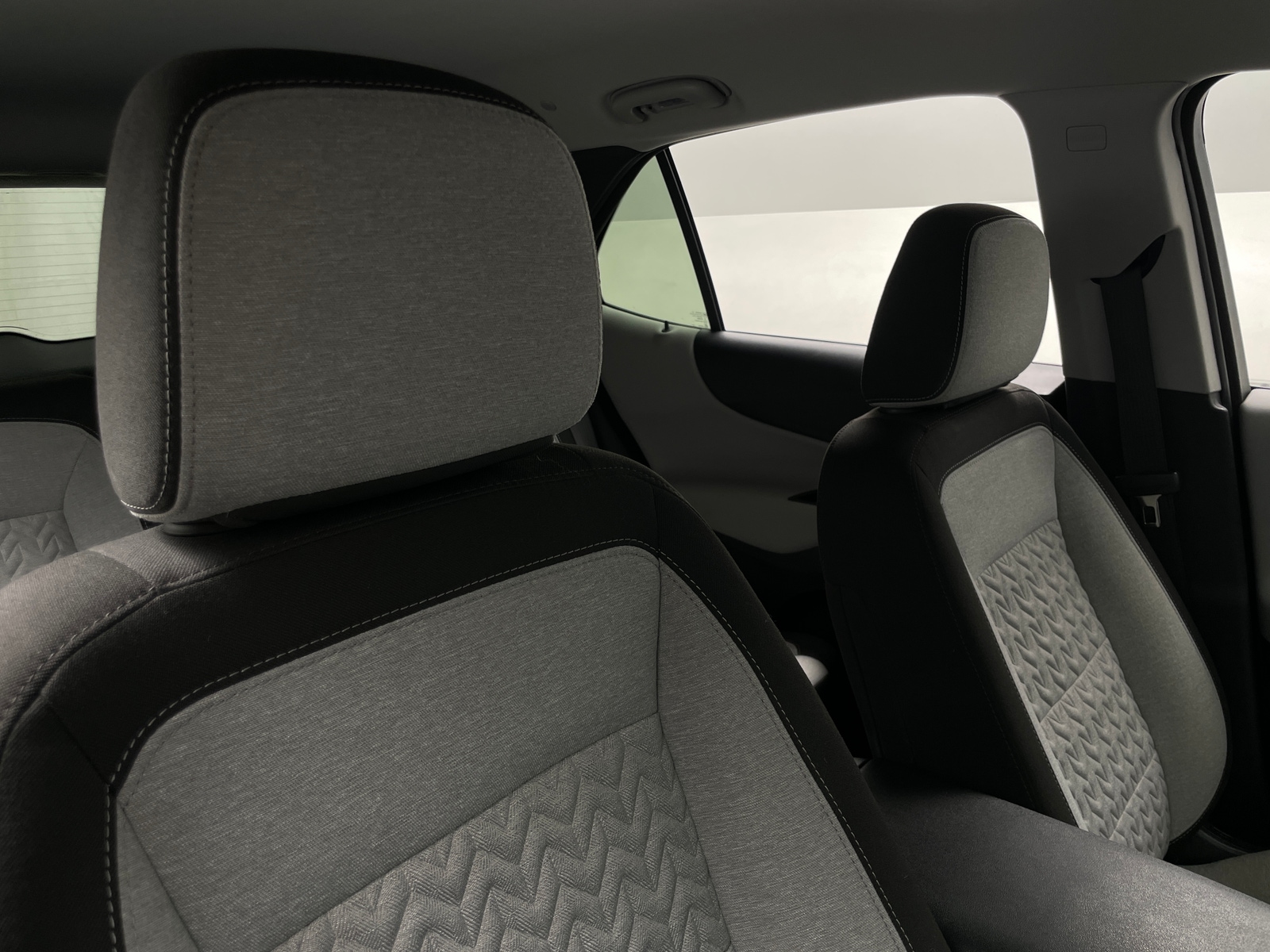 Thumbnail: 2023 Chevrolet Equinox - 2