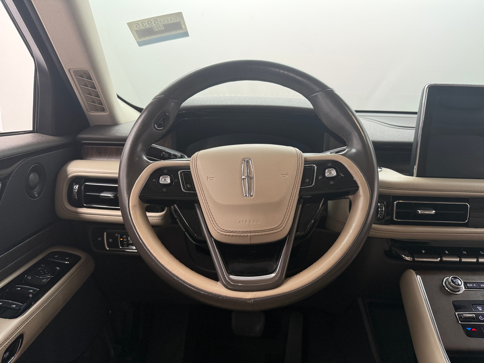 Thumbnail: 2020 Lincoln Aviator - 4
