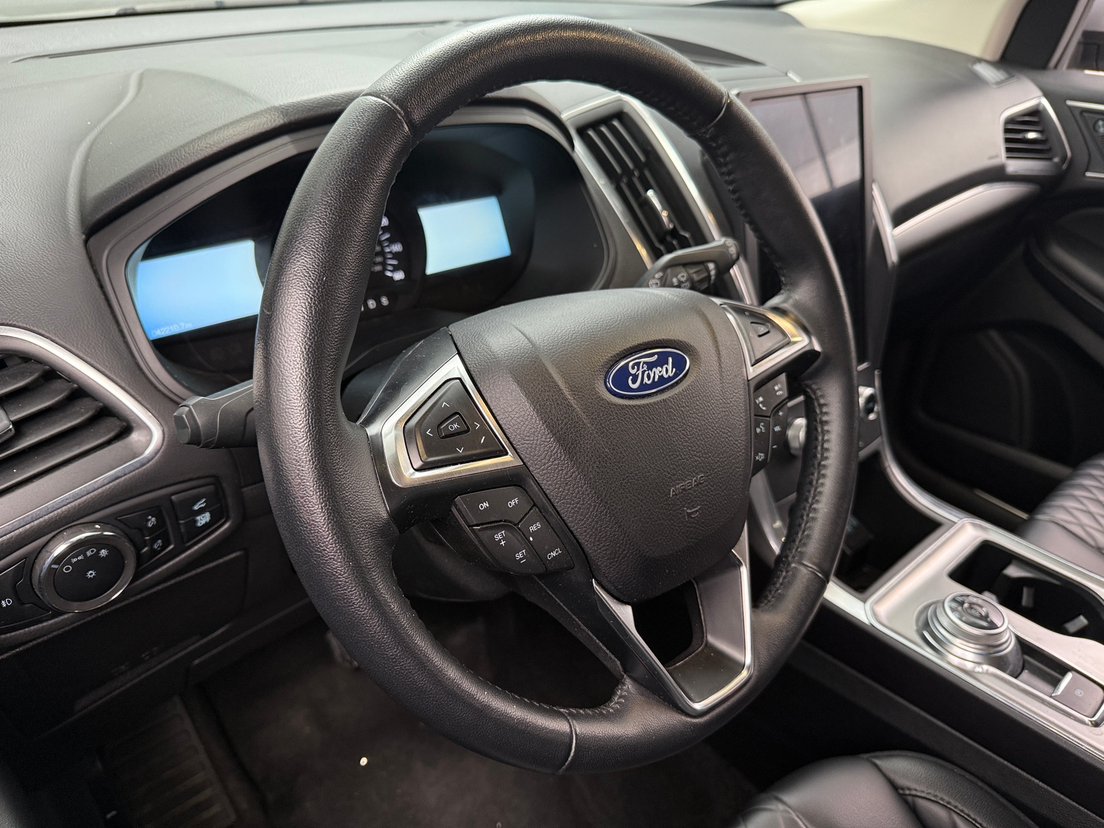Thumbnail: 2024 Ford Edge - 4