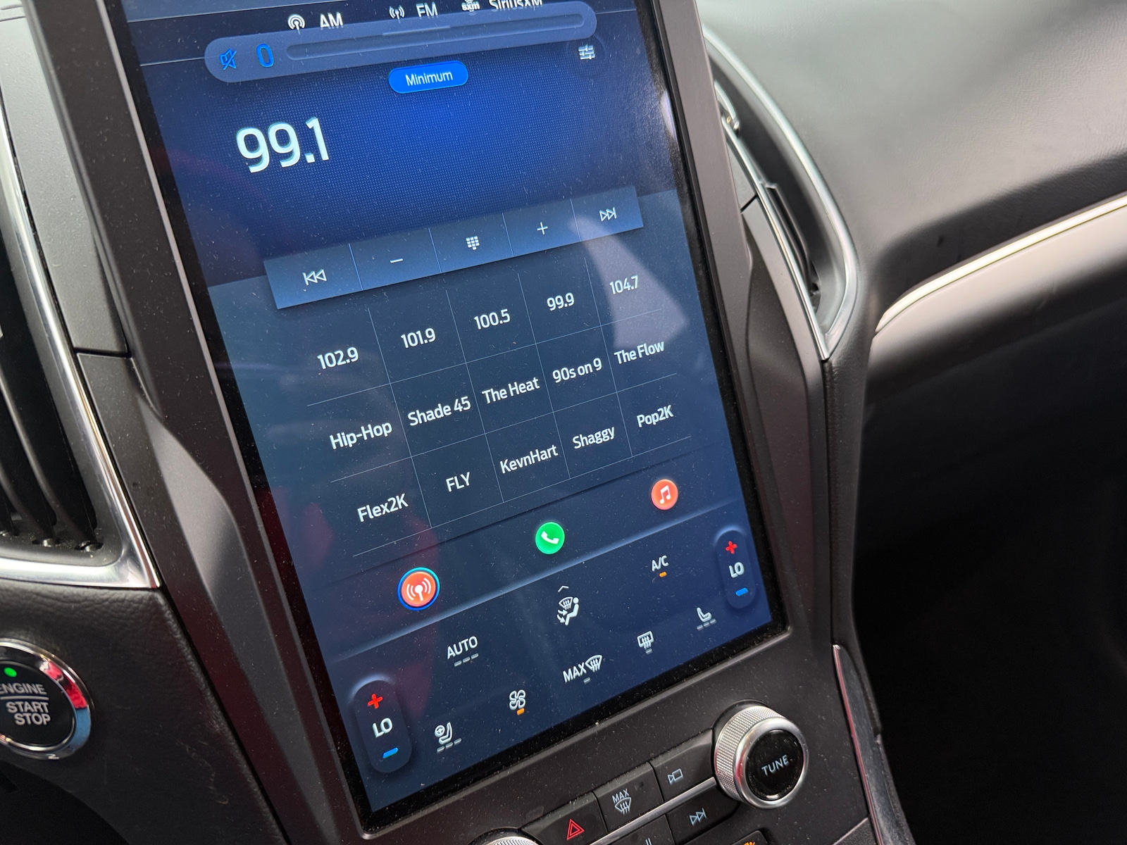 Thumbnail: 2024 Ford Edge - 3