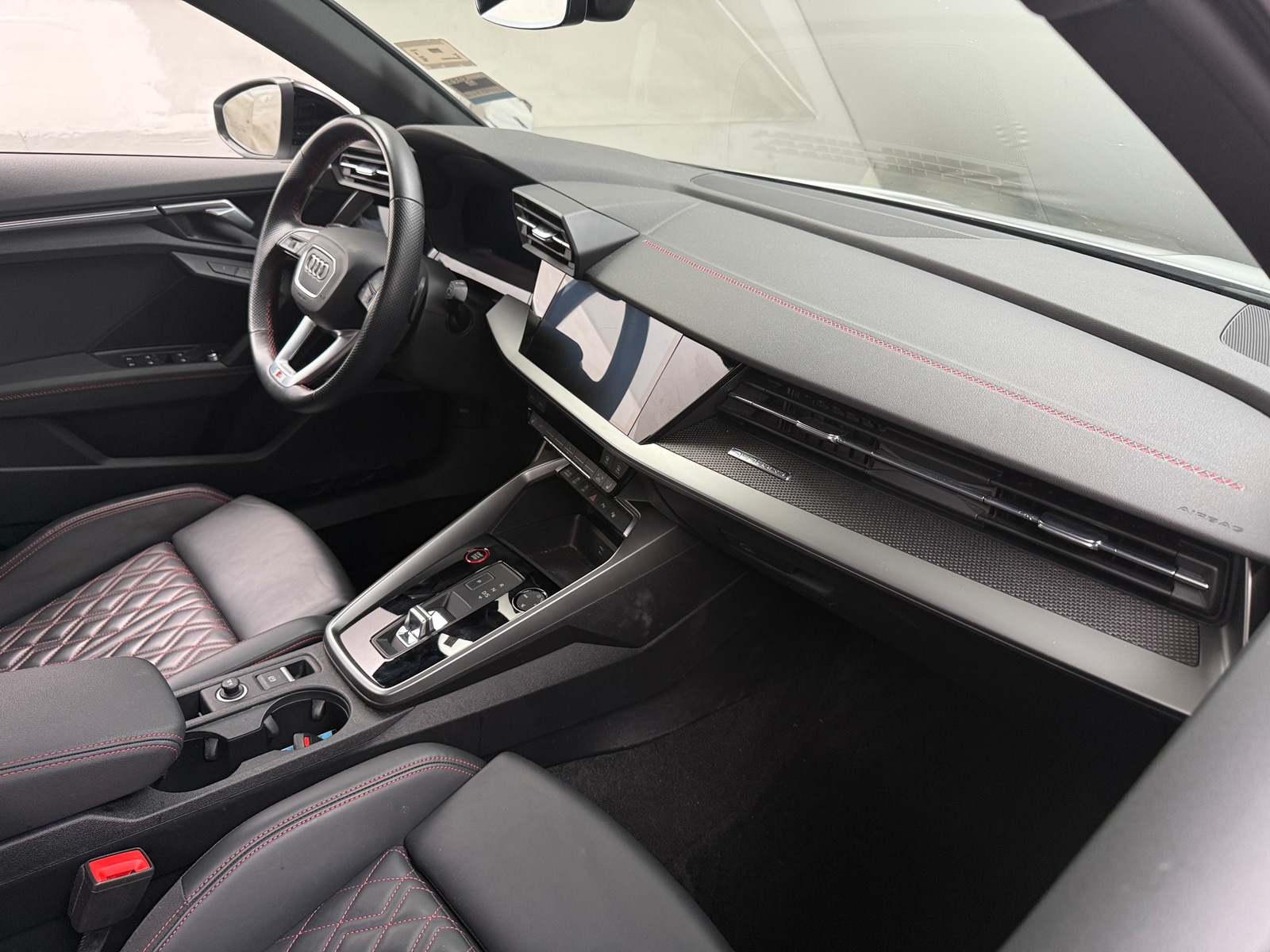 Thumbnail: 2022 Audi S3 - 2