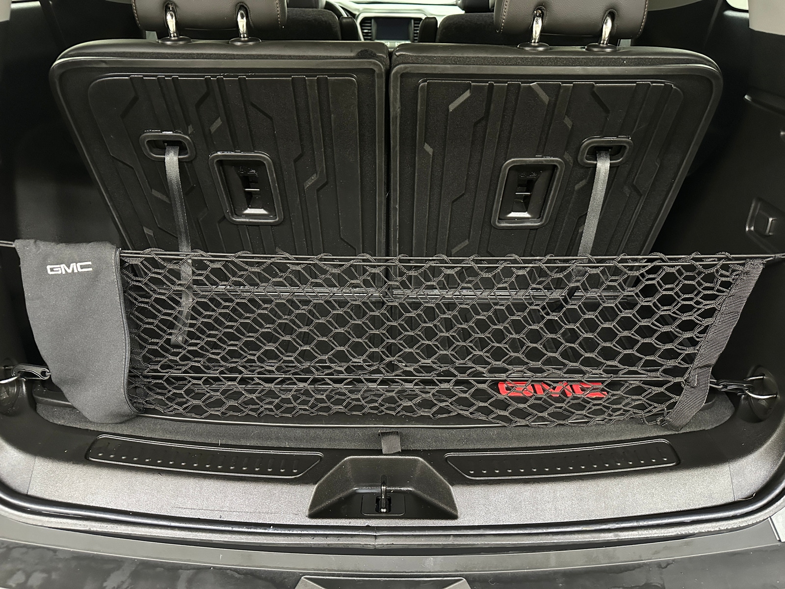 Thumbnail: 2023 GMC Acadia - 7