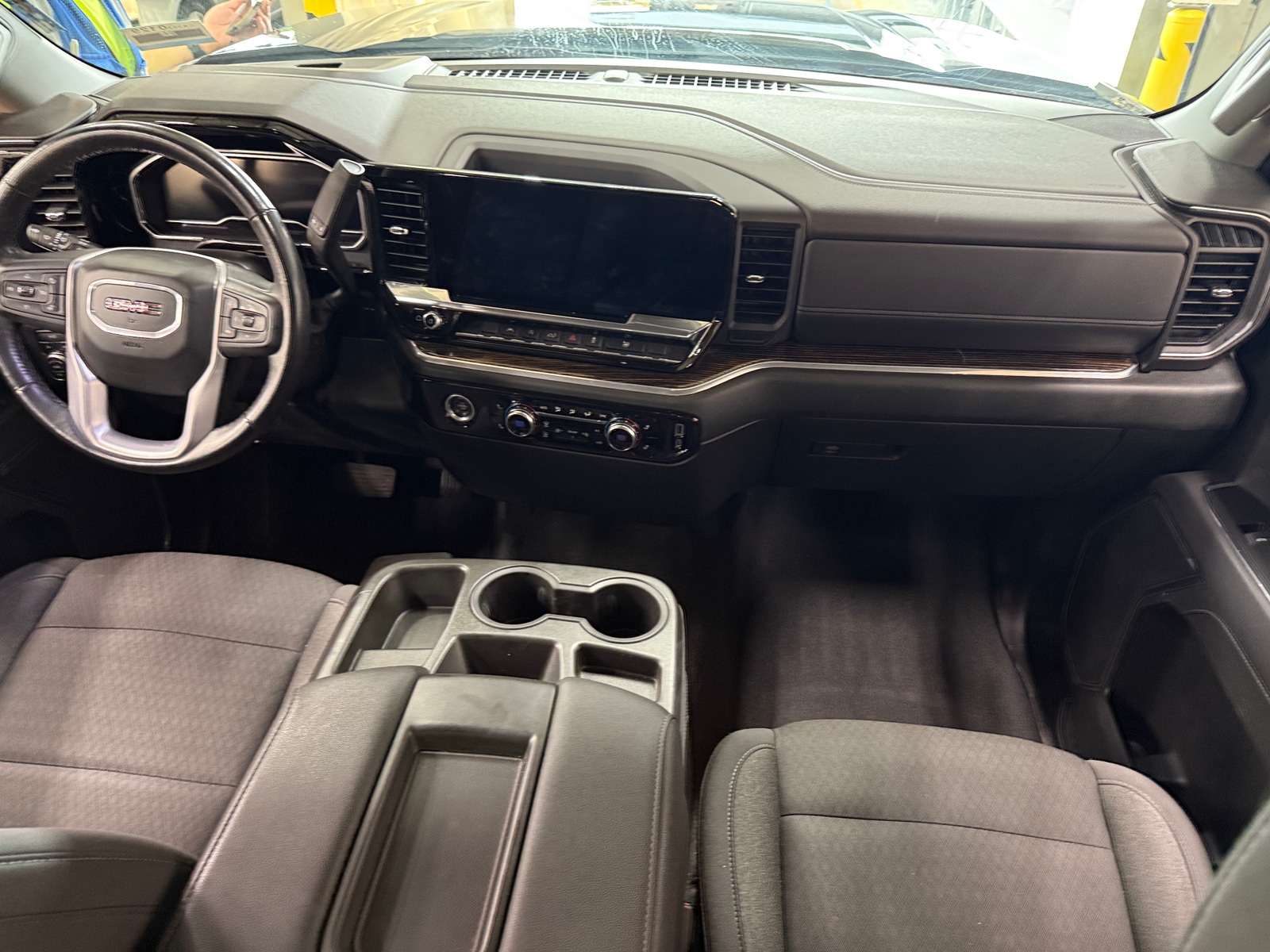 Thumbnail: 2022 GMC Sierra 1500 - 3