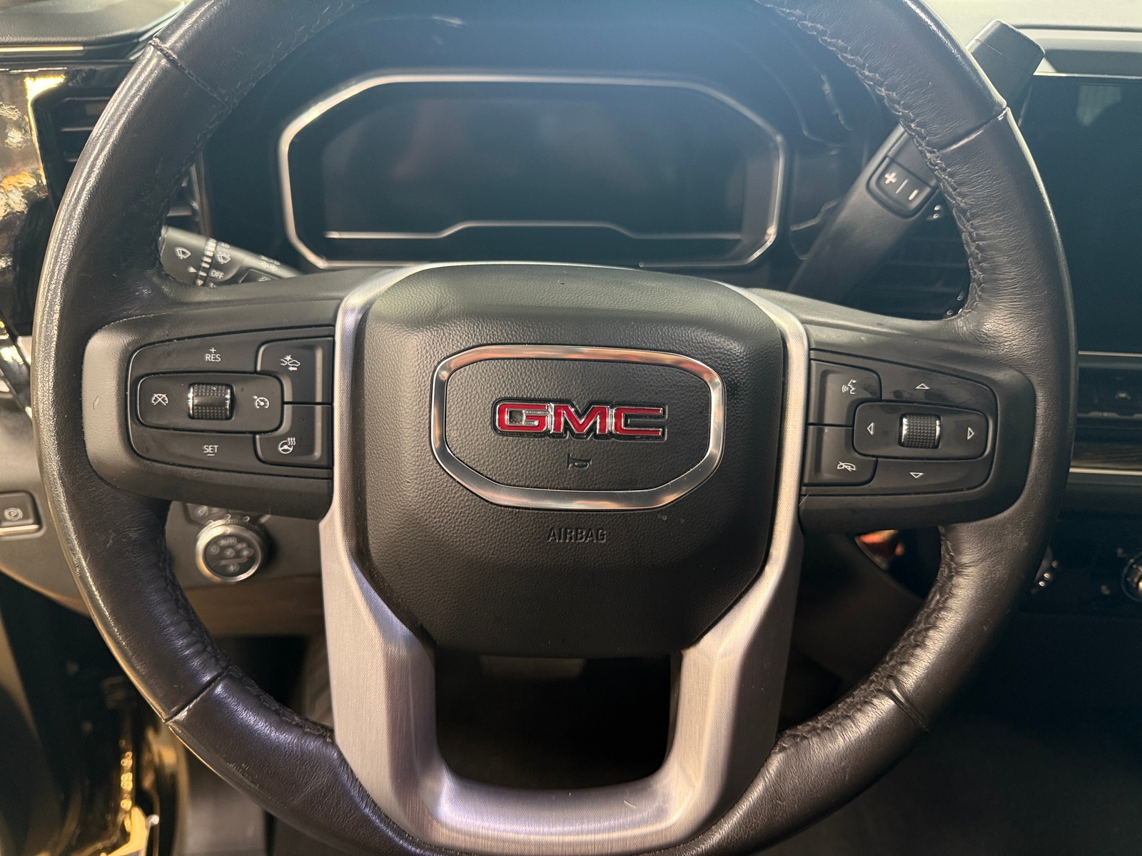 Thumbnail: 2022 GMC Sierra 1500 - 5