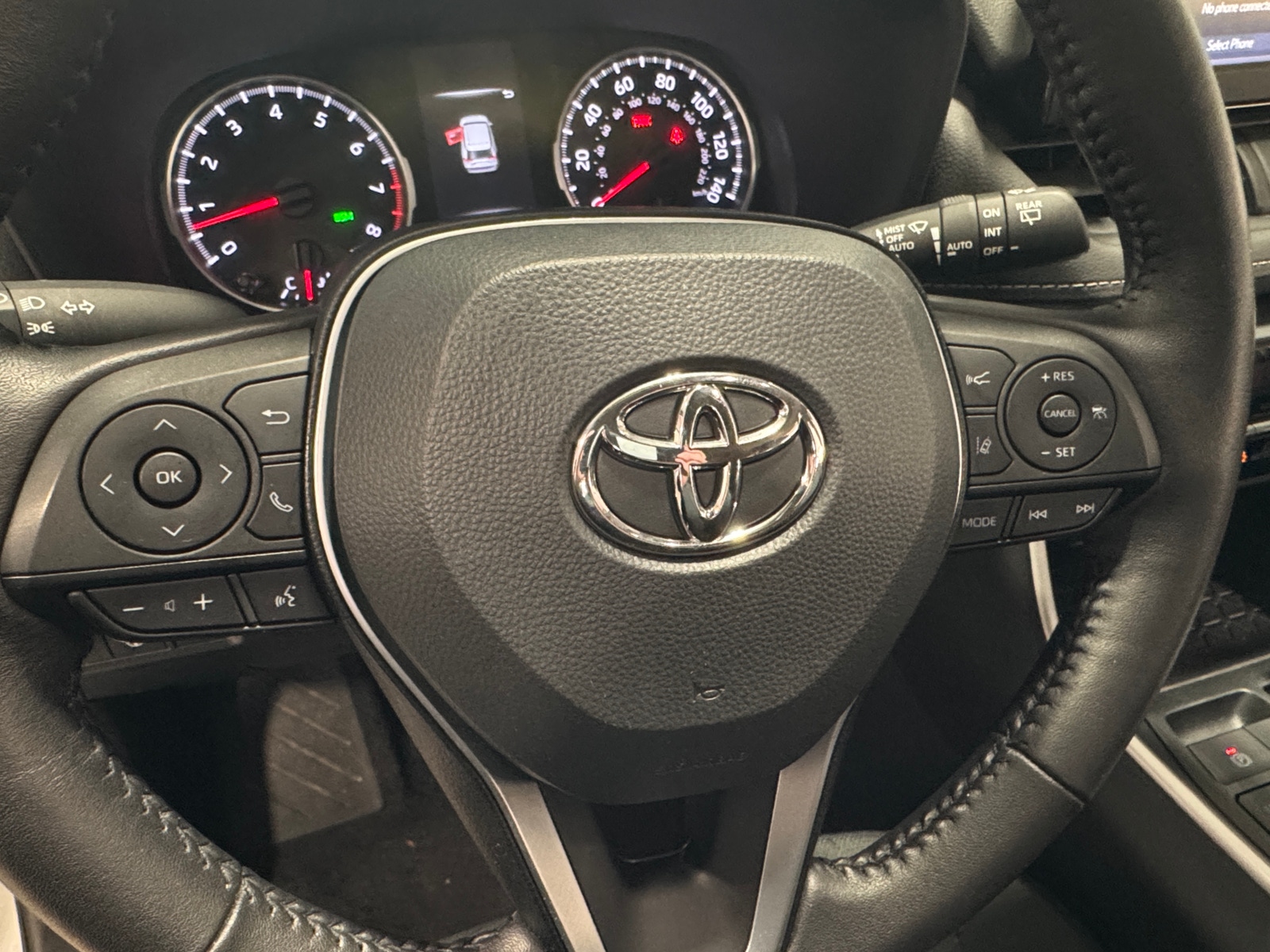 Thumbnail: 2022 Toyota RAV4 - 5