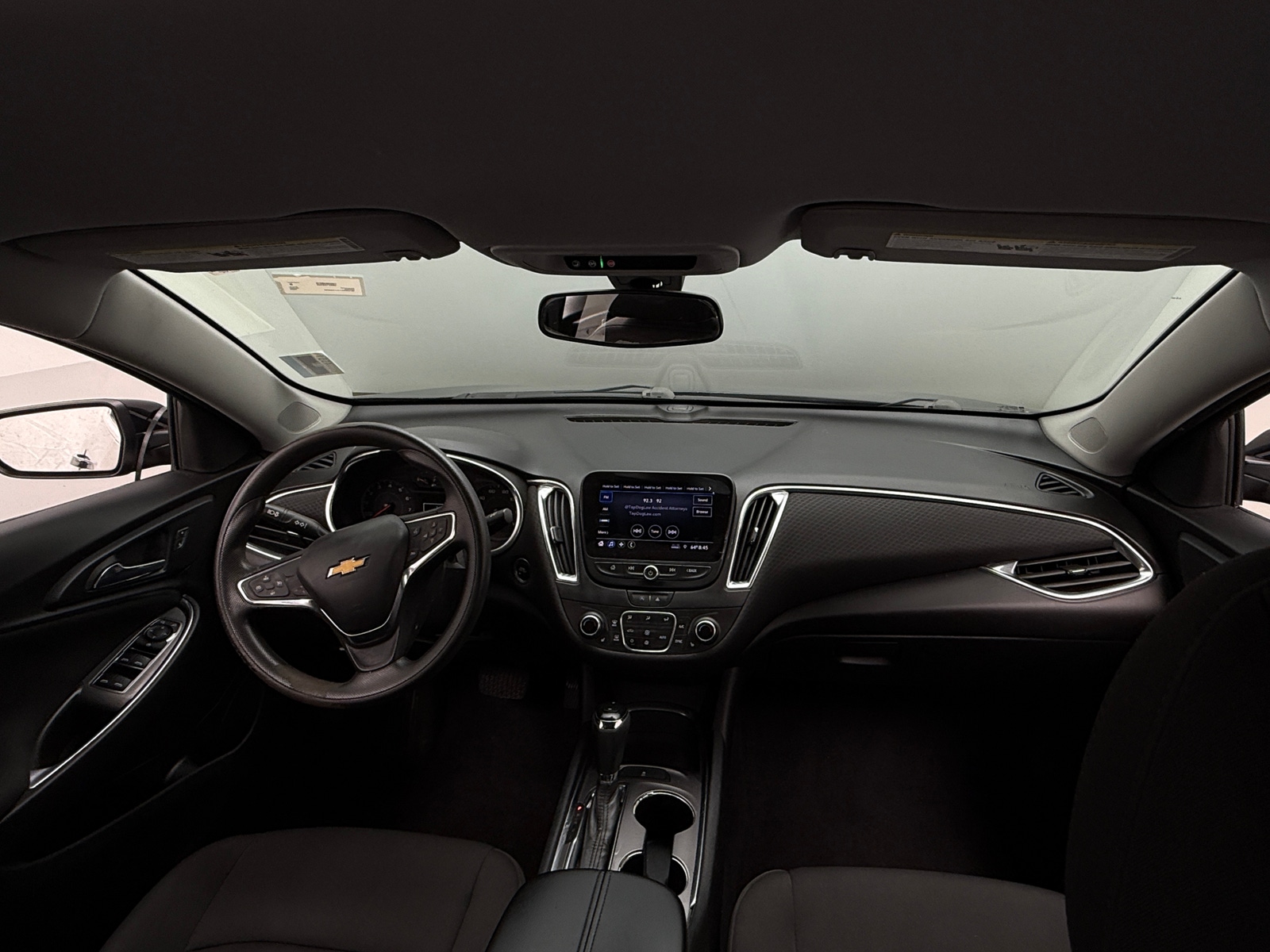 Thumbnail: 2020 Chevrolet Malibu - 3