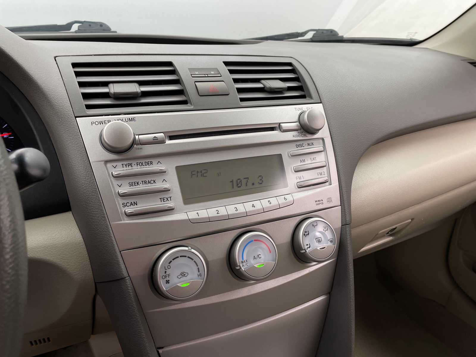 Thumbnail: 2010 Toyota Camry - 4