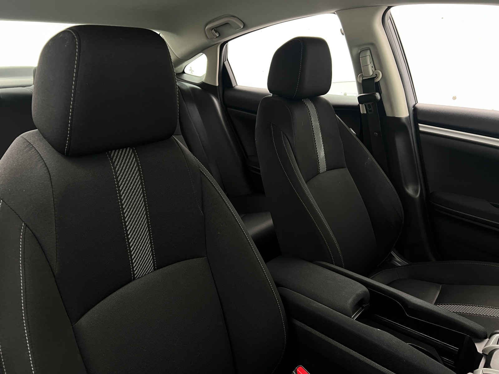 Thumbnail: 2016 Honda Civic - 2