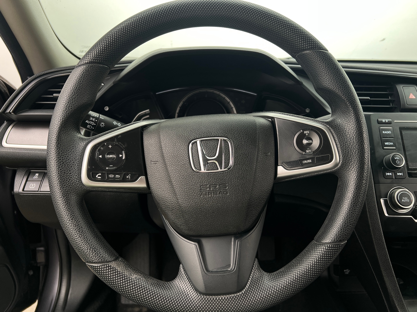 Thumbnail: 2016 Honda Civic - 5