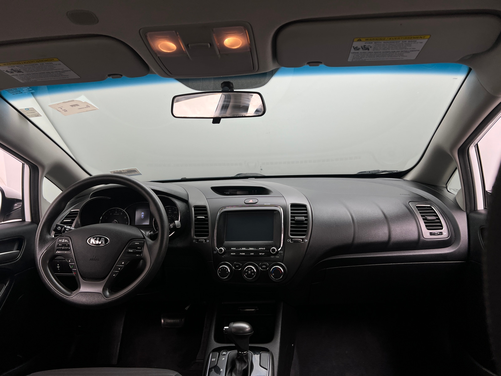 Thumbnail: 2018 Kia Forte - 3