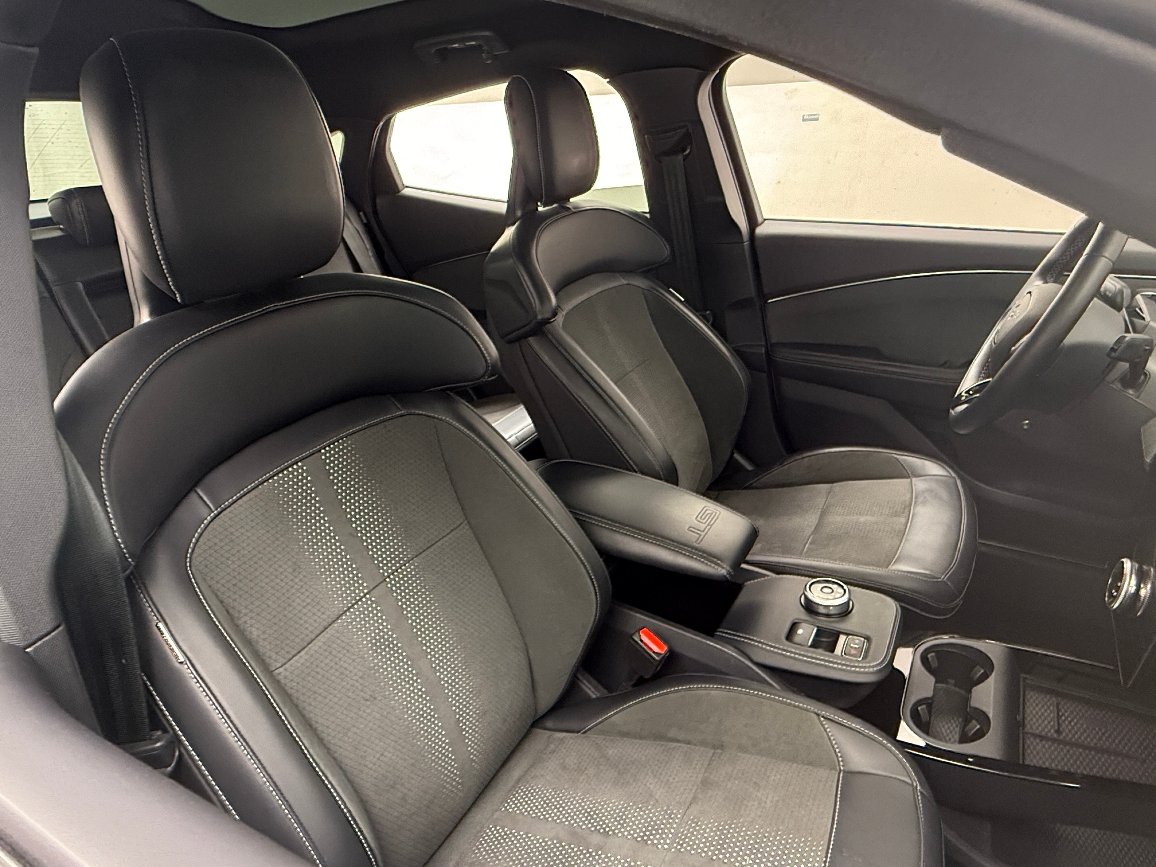 2022 Ford Mustang Mach-E