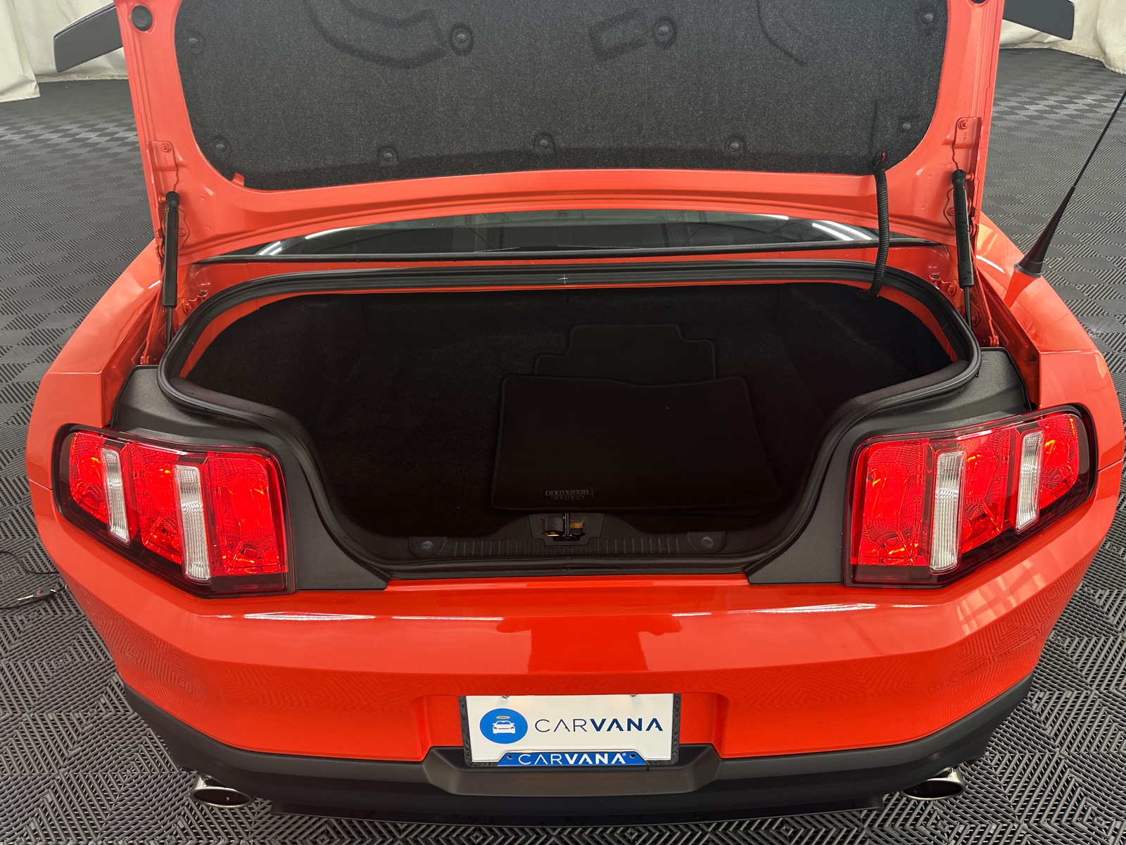 Thumbnail: 2012 Ford Mustang - 5