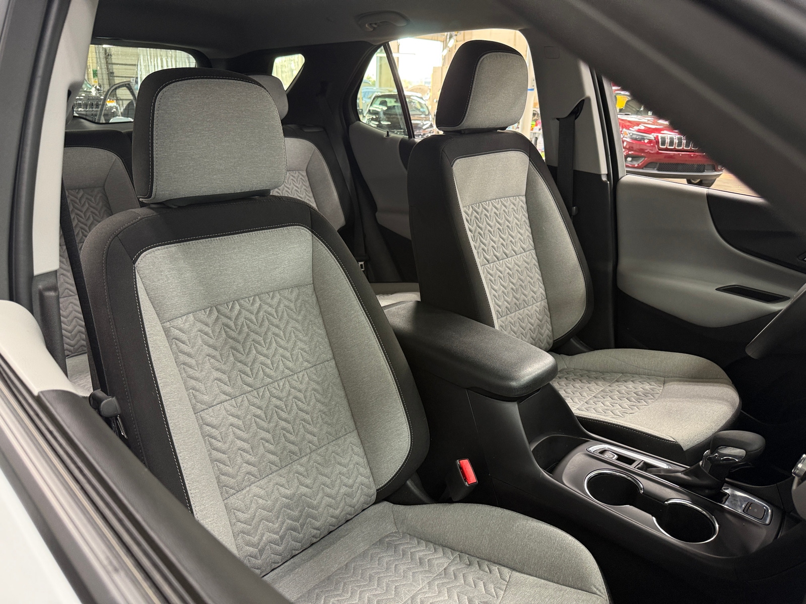 Thumbnail: 2024 Chevrolet Equinox - 2
