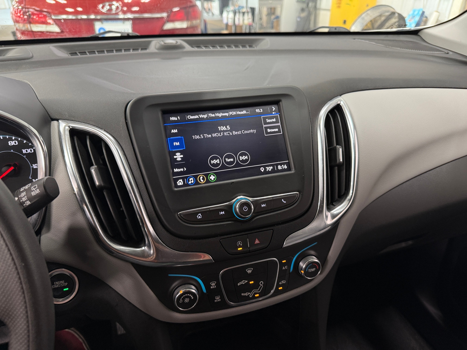 Thumbnail: 2024 Chevrolet Equinox - 4
