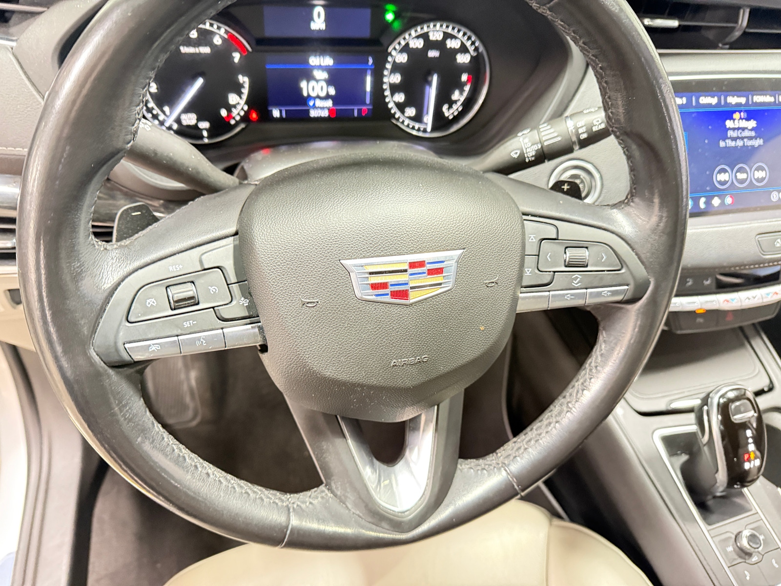 Thumbnail: 2021 Cadillac XT4 - 4