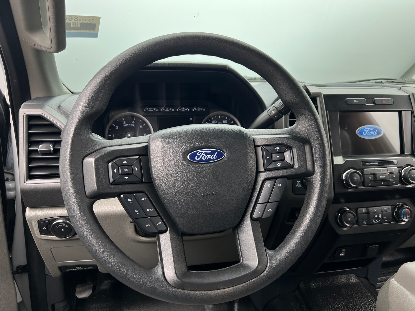 Thumbnail: 2022 Ford Econoline - 5