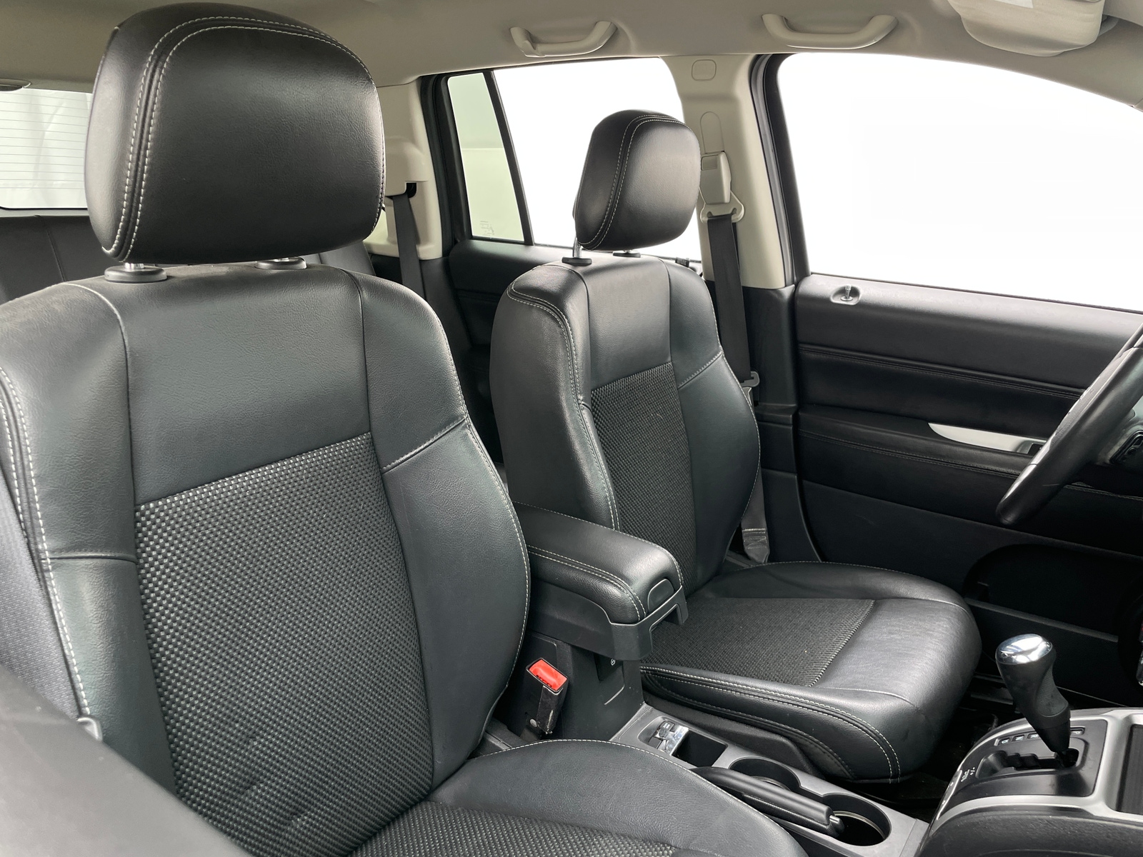 Thumbnail: 2015 Jeep Compass - 2