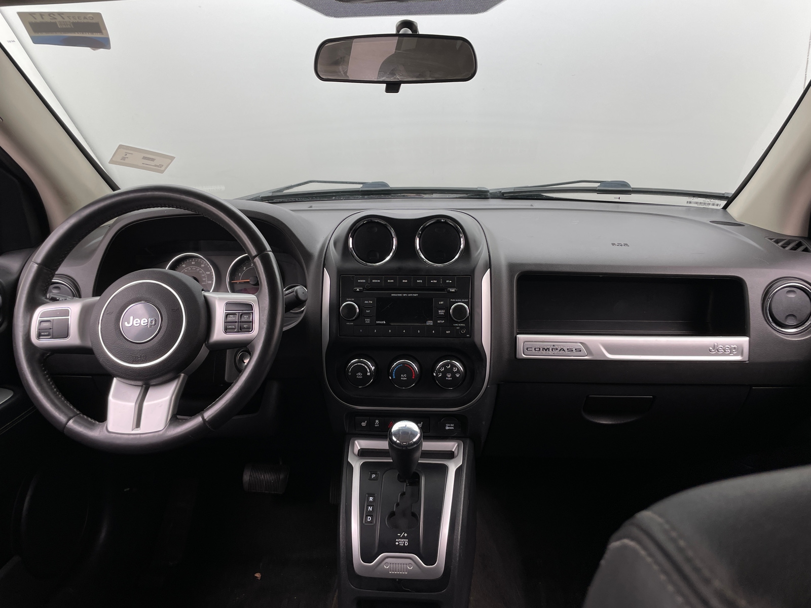 Thumbnail: 2015 Jeep Compass - 3