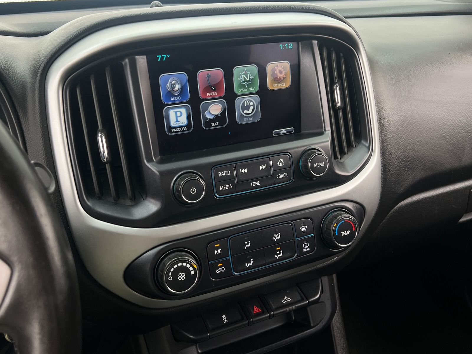 Thumbnail: 2015 Chevrolet Colorado - 4