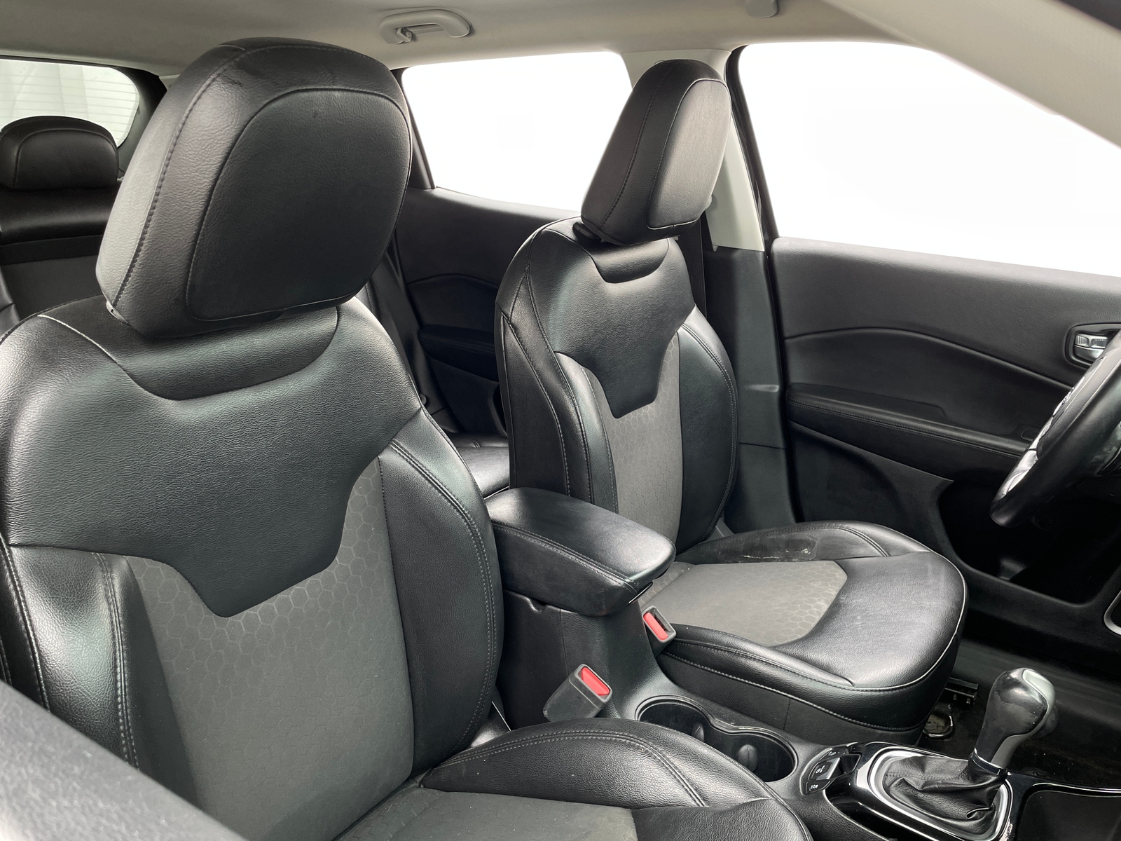 Thumbnail: 2018 Jeep Compass - 2
