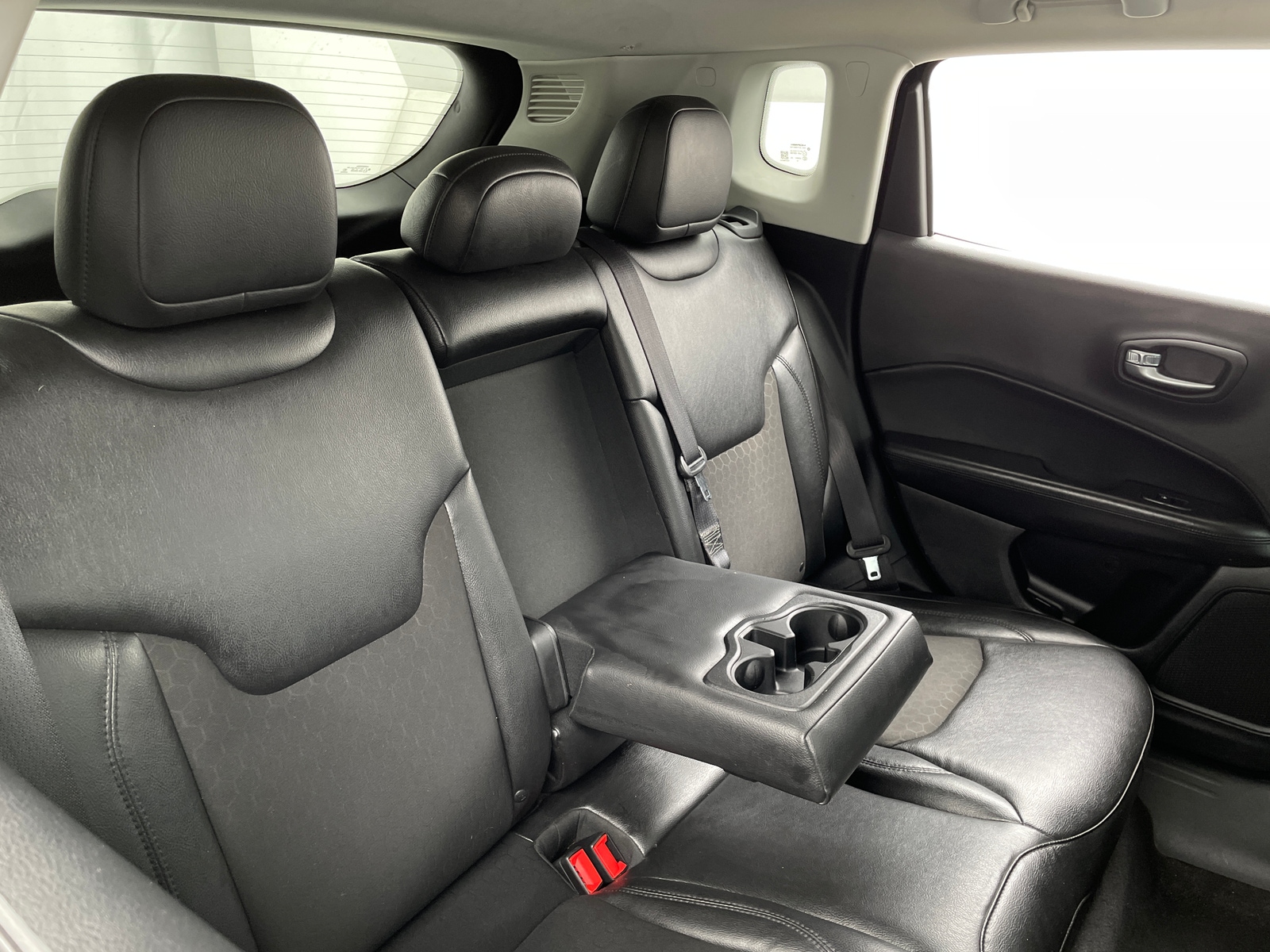 Thumbnail: 2018 Jeep Compass - 6