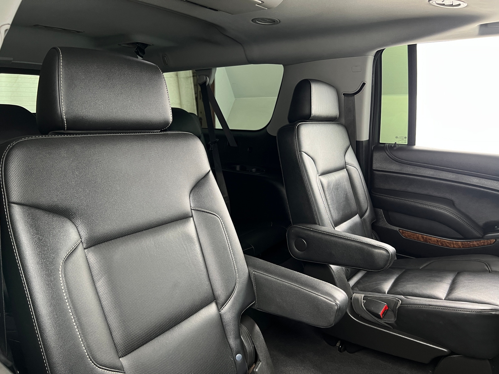 Thumbnail: 2020 Chevrolet Suburban - 5