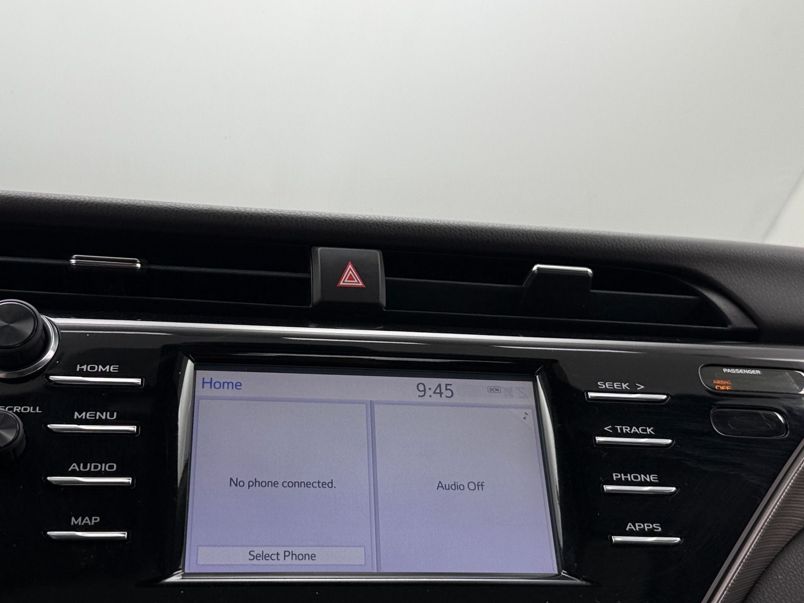 Thumbnail: 2019 Toyota Camry - 4