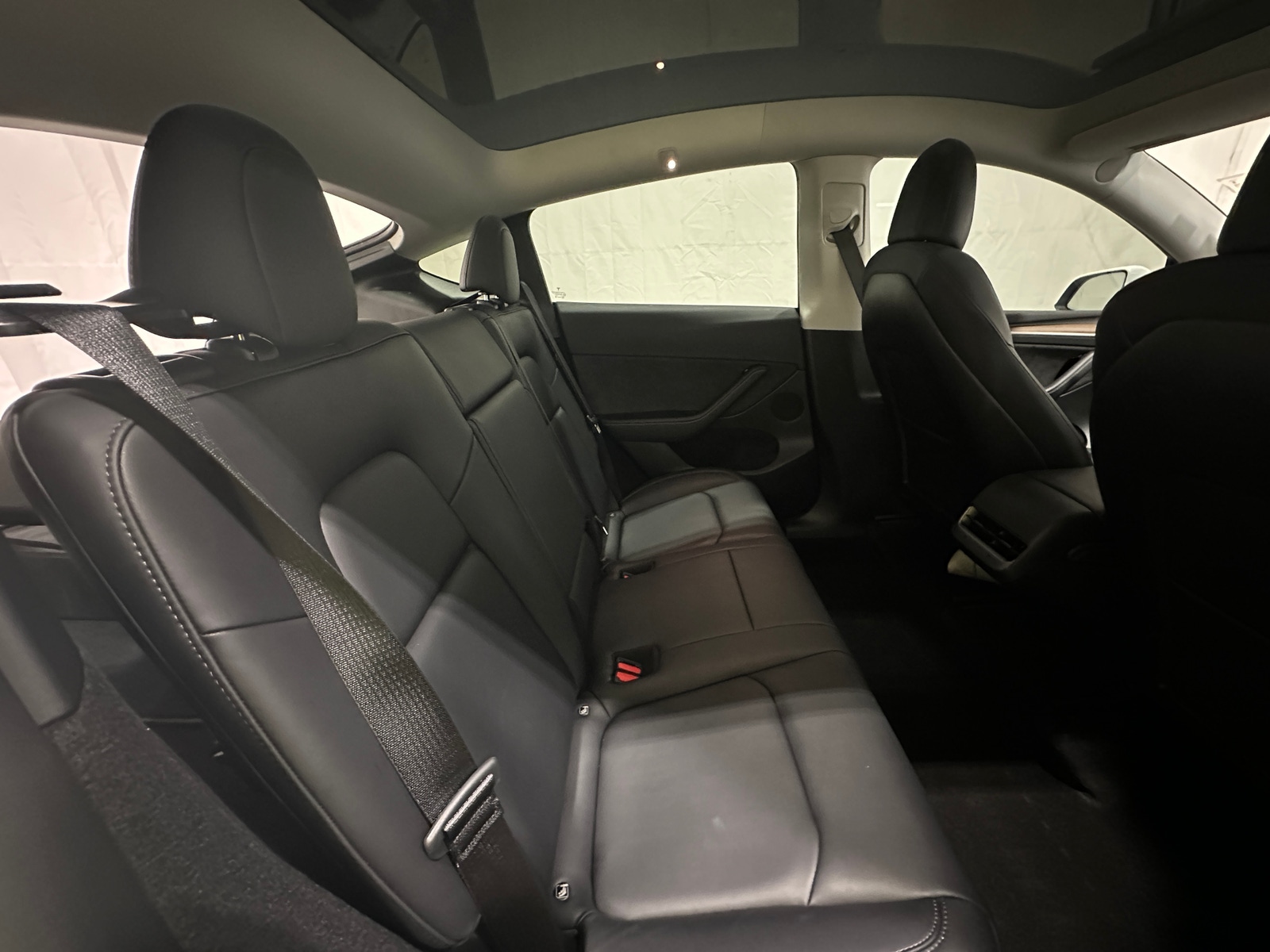 Thumbnail: 2023 Tesla Model Y - 4