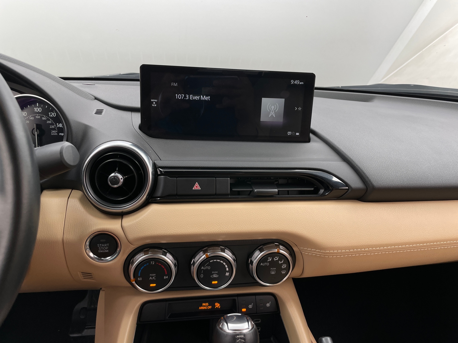 Thumbnail: 2024 Mazda MX-5 Miata - 2