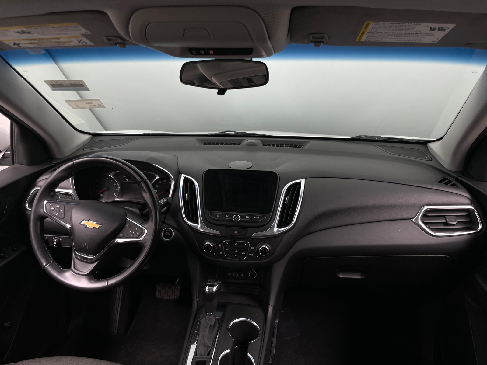 Thumbnail: 2019 Chevrolet Equinox - 3