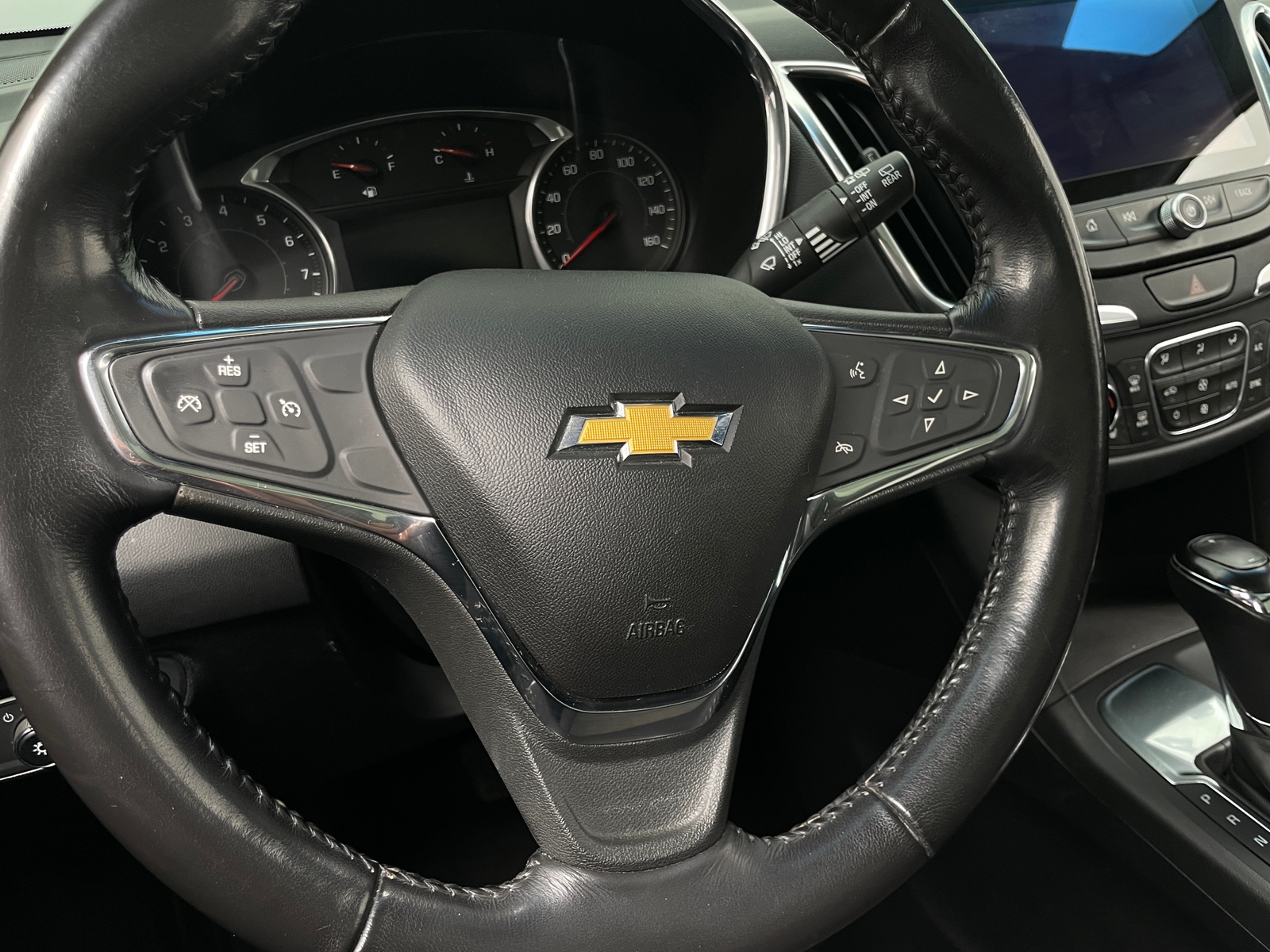 Thumbnail: 2019 Chevrolet Equinox - 5