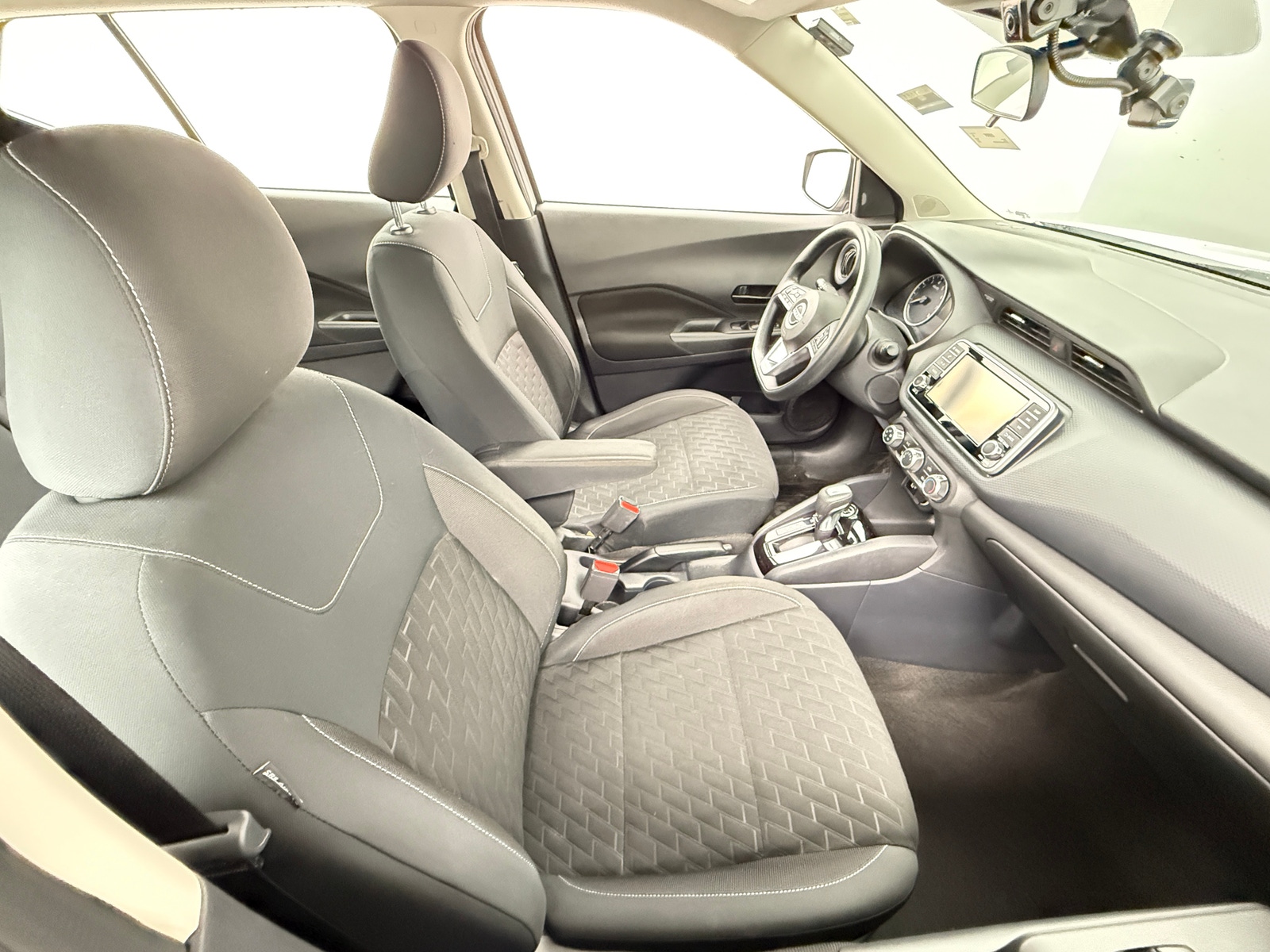 Thumbnail: 2022 Nissan Kicks - 2