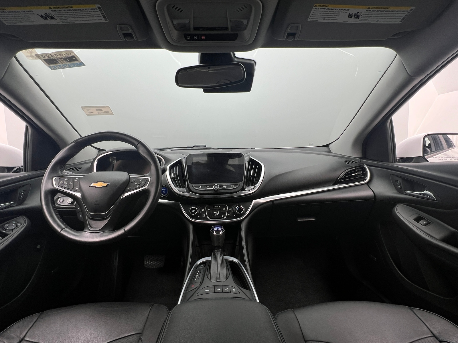Thumbnail: 2017 Chevrolet Volt - 2