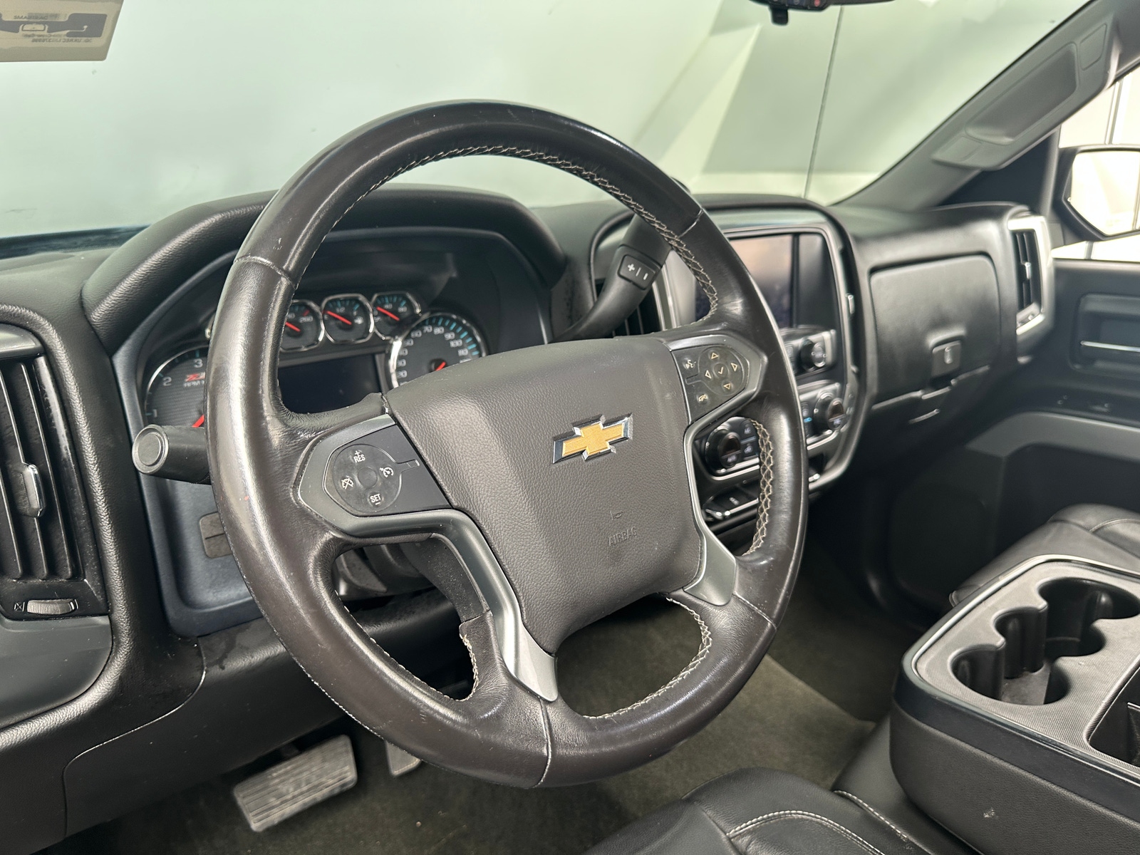 Thumbnail: 2018 Chevrolet Silverado 1500 - 4