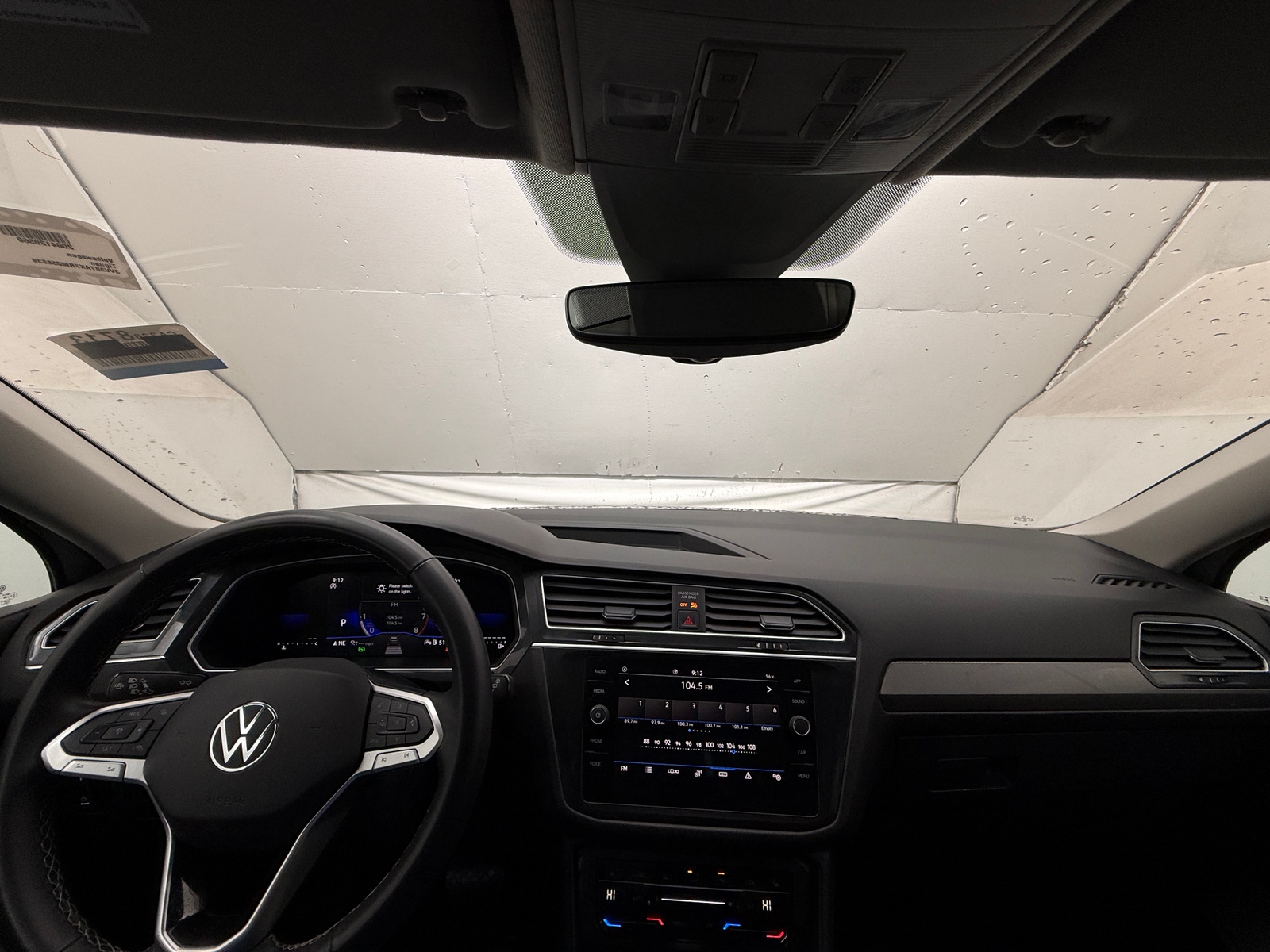 Thumbnail: 2024 Volkswagen Tiguan - 2