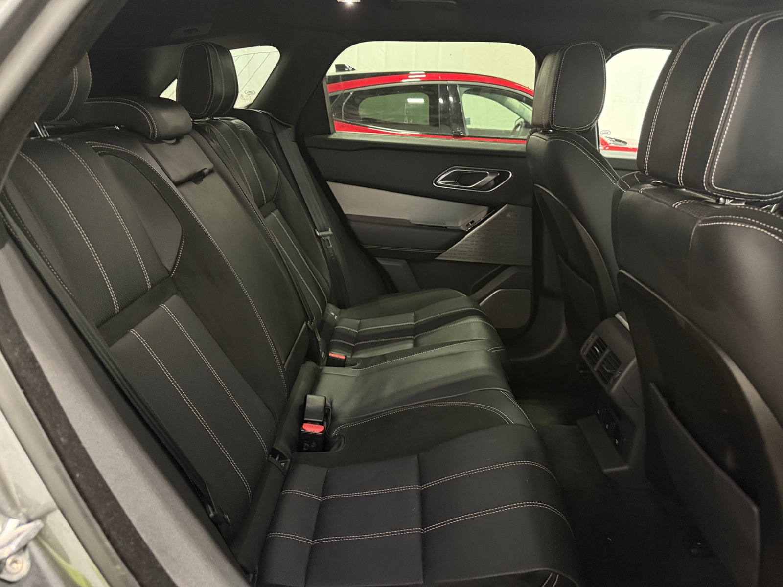 Thumbnail: 2019 Land Rover Range Rover Velar - 5
