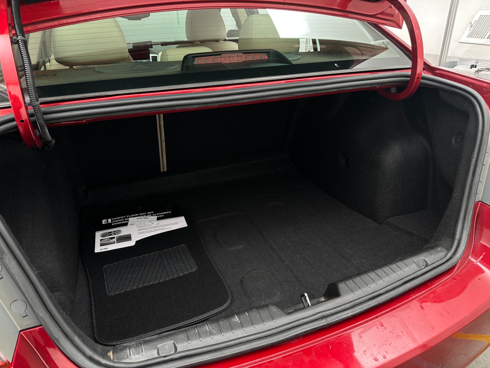 Thumbnail: 2011 Chevrolet Cruze - 6