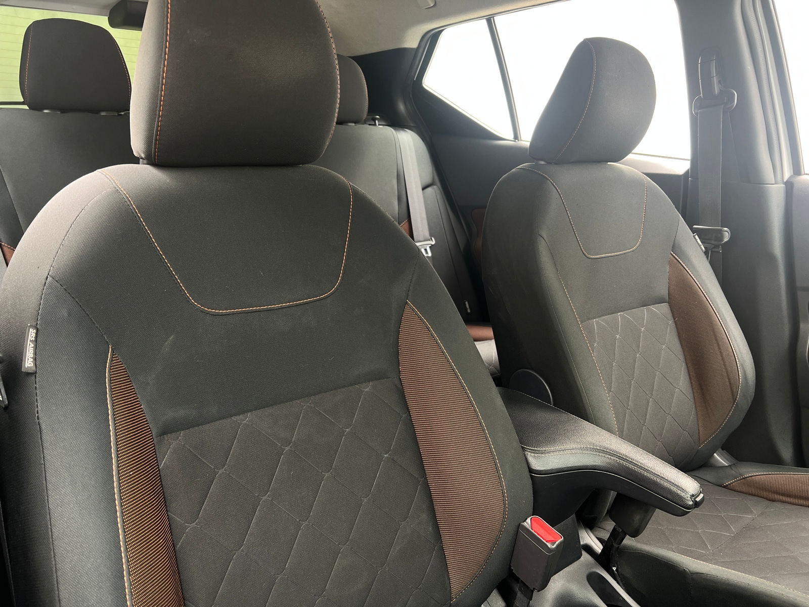 Thumbnail: 2020 Nissan Kicks - 2