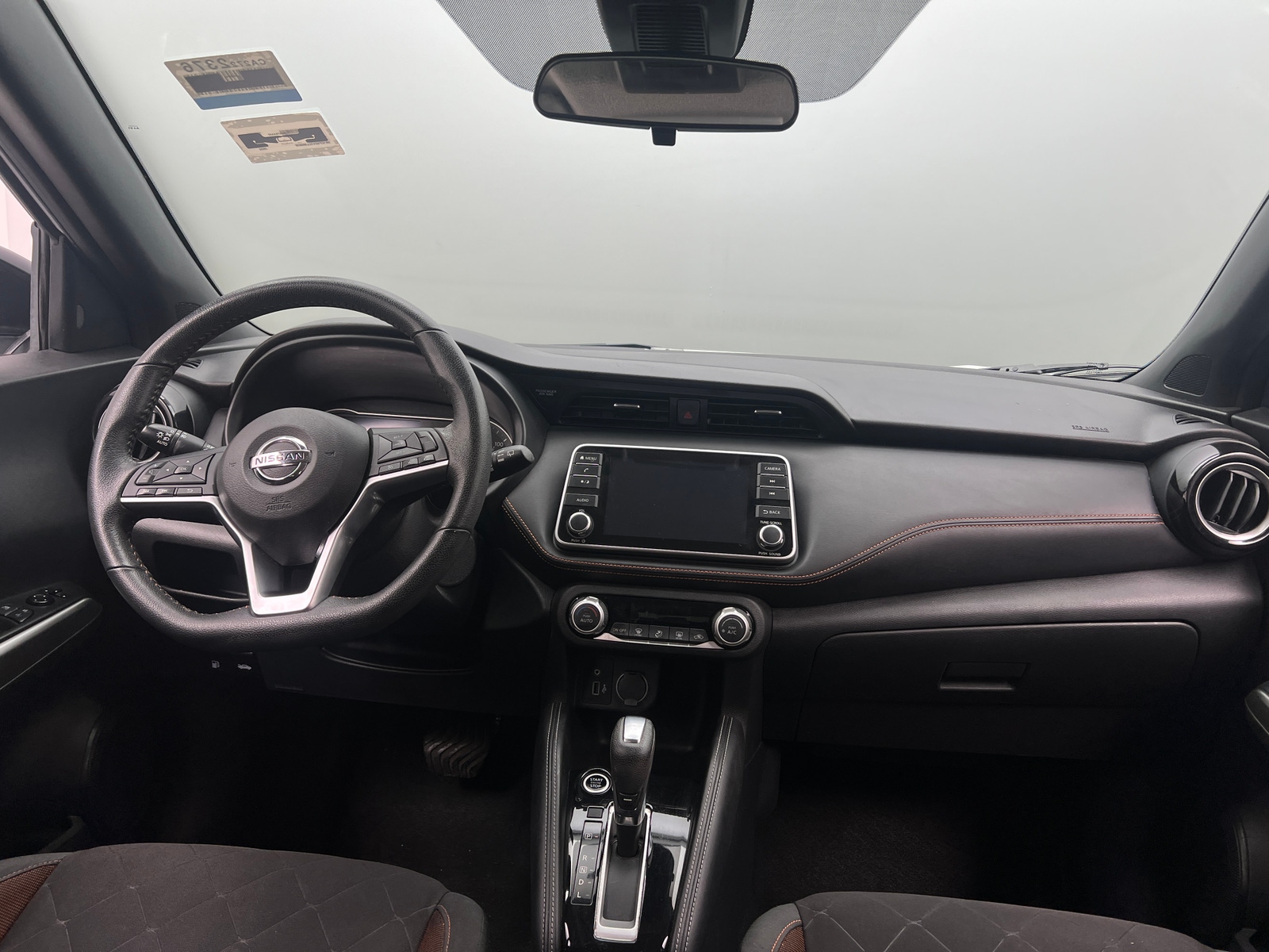 Thumbnail: 2020 Nissan Kicks - 3