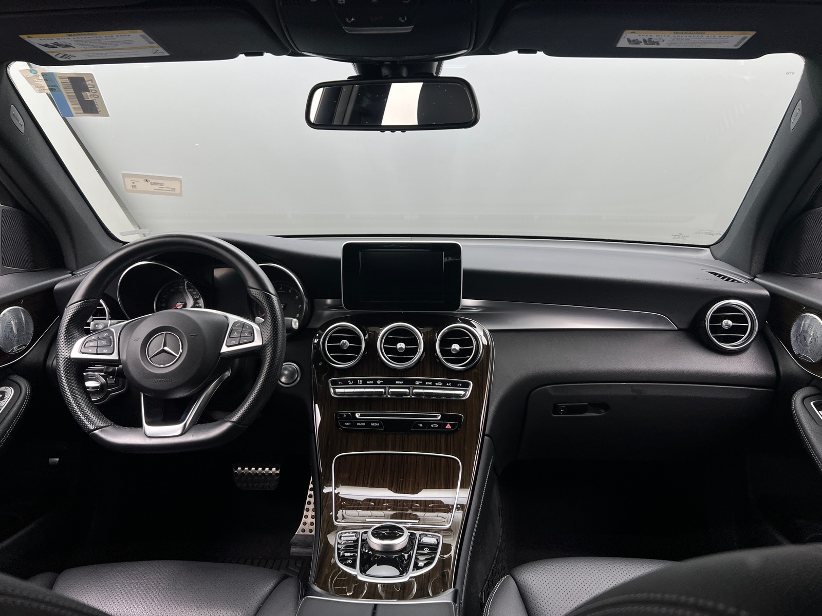 Thumbnail: 2018 Mercedes-Benz GLC - 2