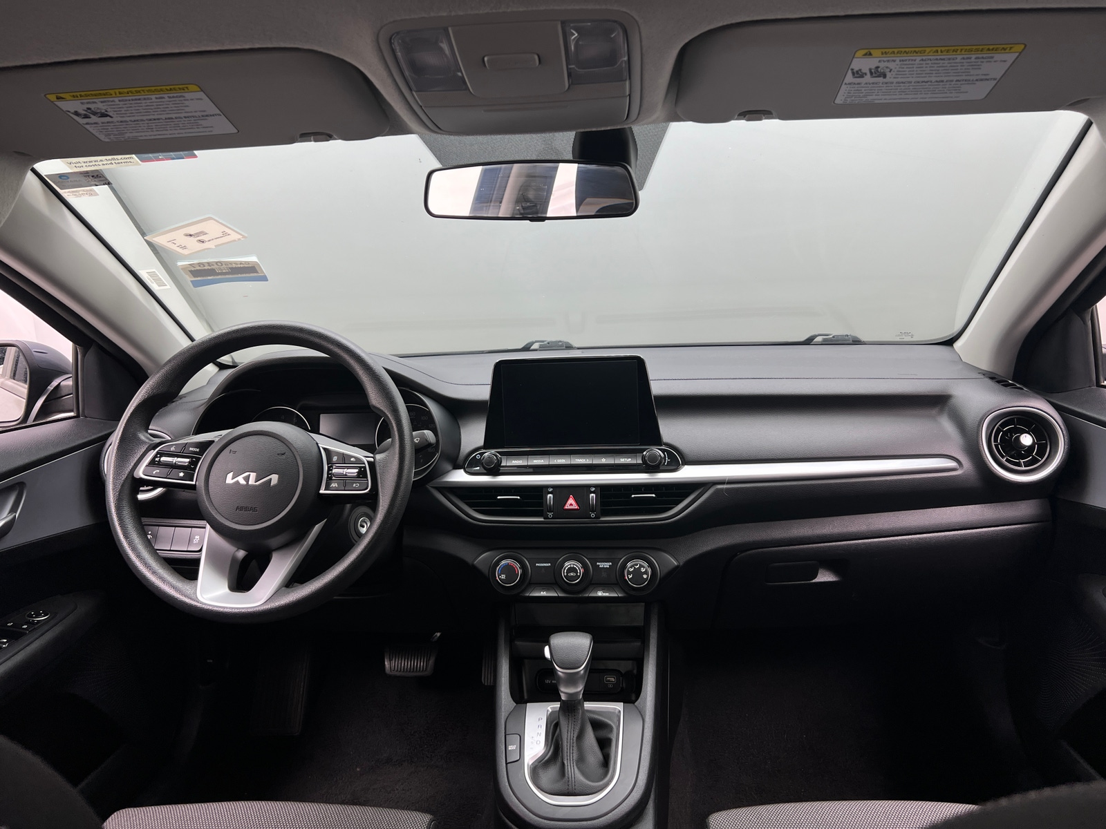 Thumbnail: 2024 Kia Forte - 3