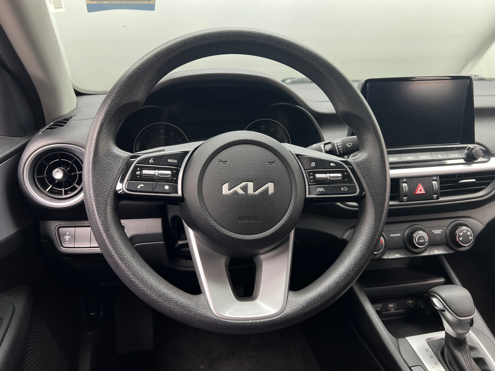 Thumbnail: 2024 Kia Forte - 5