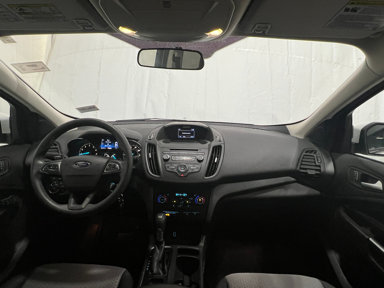 Thumbnail: 2017 Ford Escape - 3