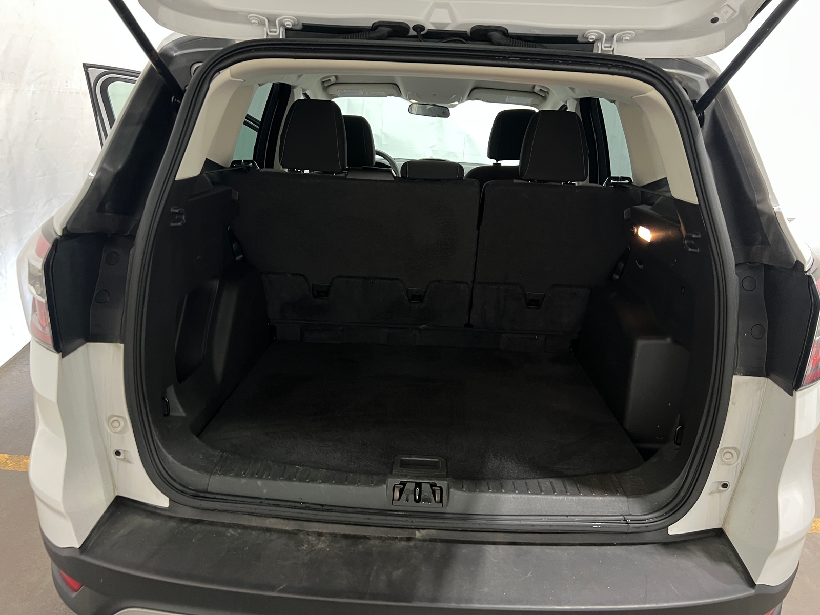 Thumbnail: 2017 Ford Escape - 7