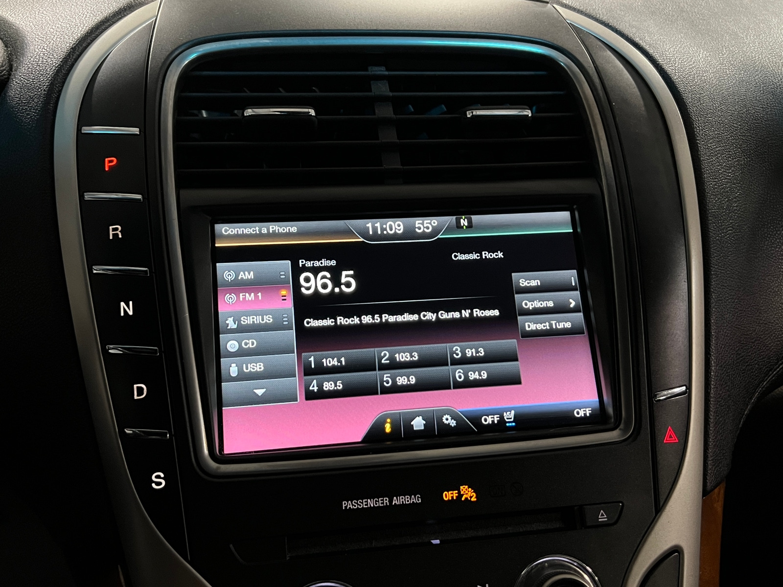 Thumbnail: 2016 Lincoln MKX - 3